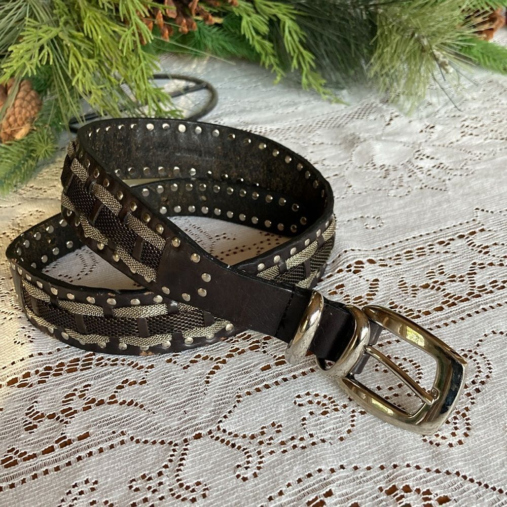 Stylish Black and Silver Women's Belt